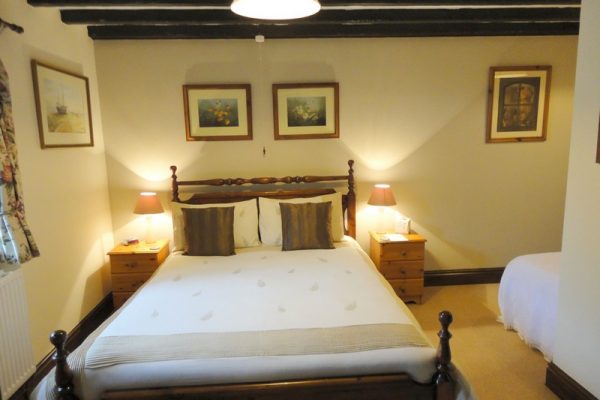 The Old Farm House Bed And Breakfast Fflur Suite Snowdonia